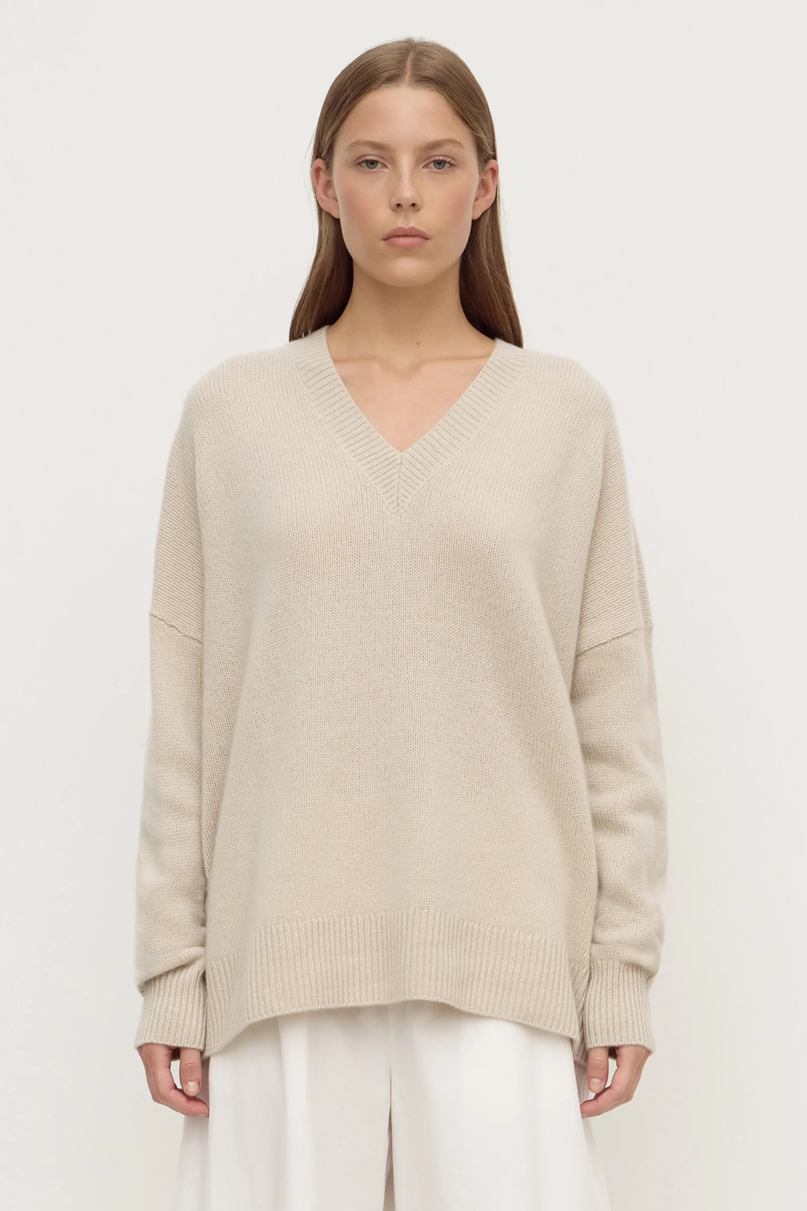 Alora Cashmere V Neck Knit