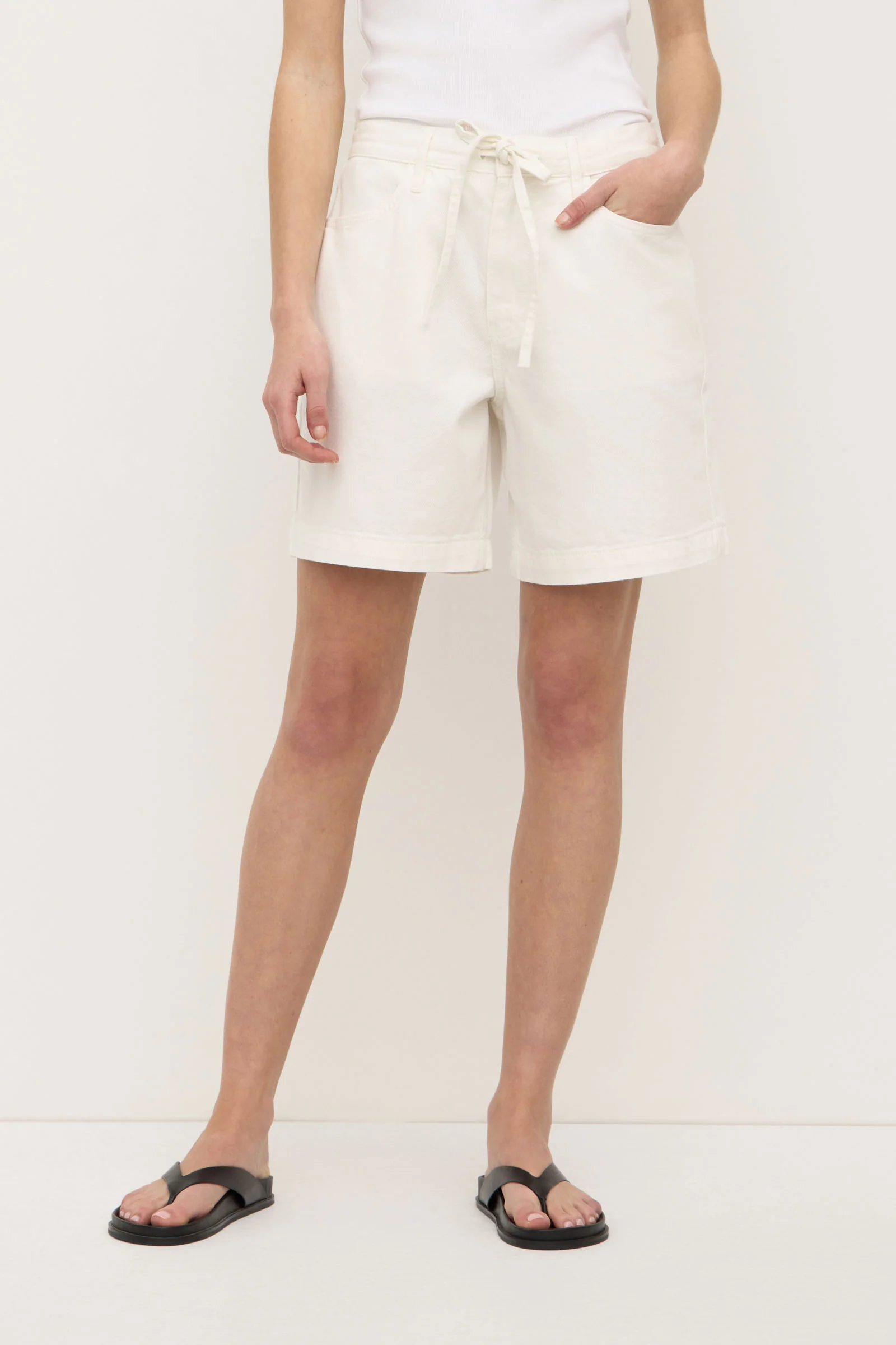 Bobbie Twill Midrise Short - Image 2
