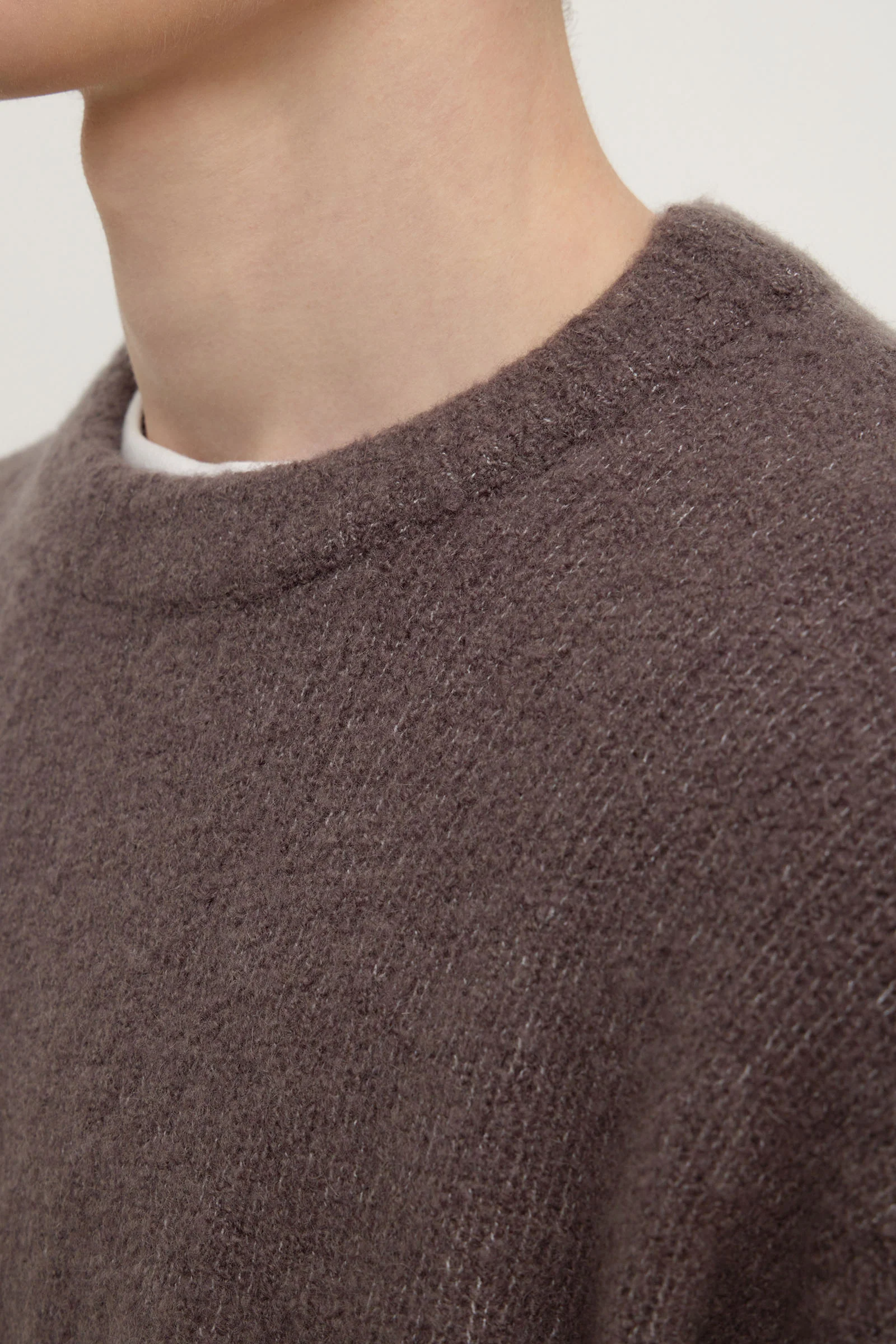Dover Boucle Knit Cashmere Crew - Image 2