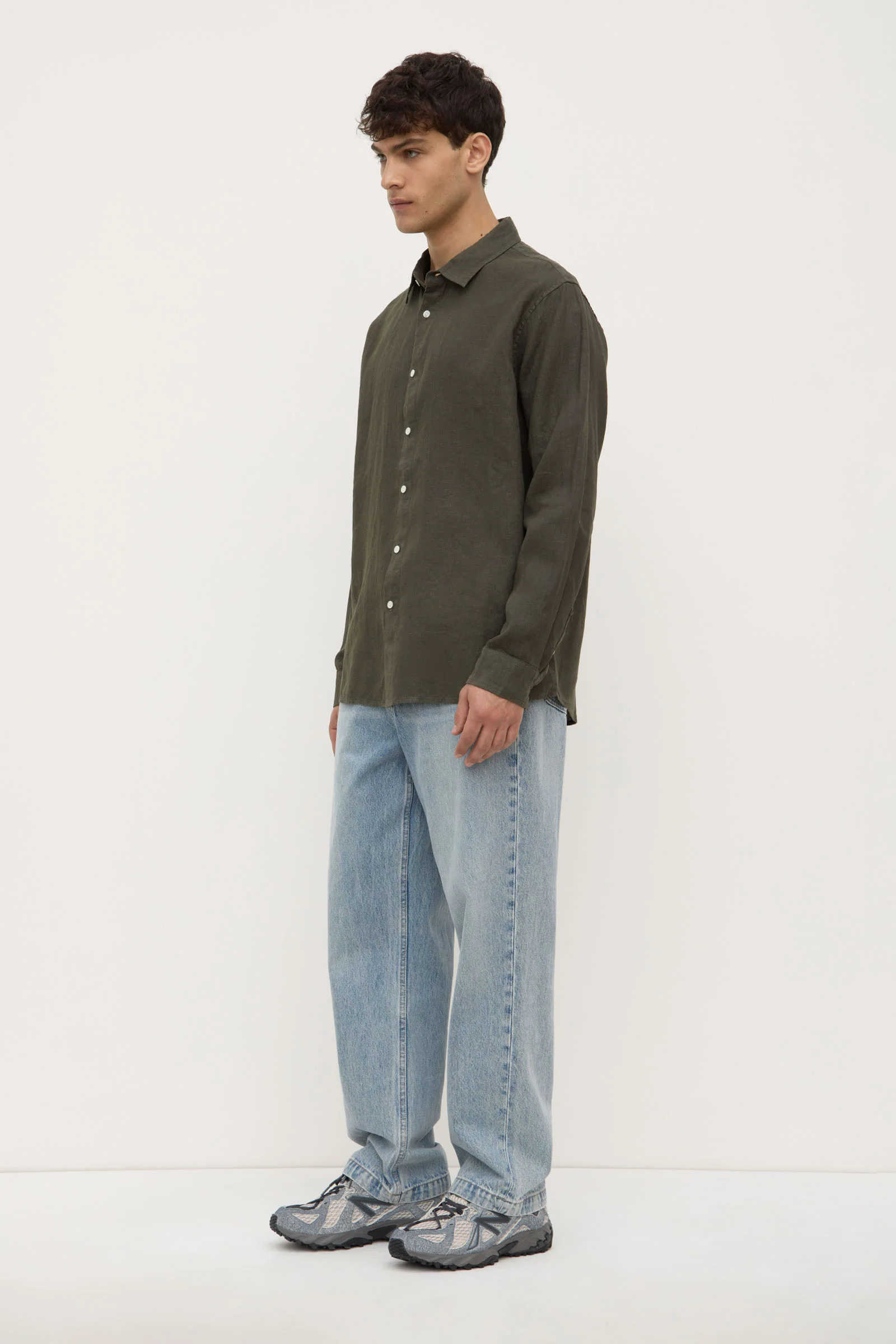Mens Everyday Linen Shirt - Image 4