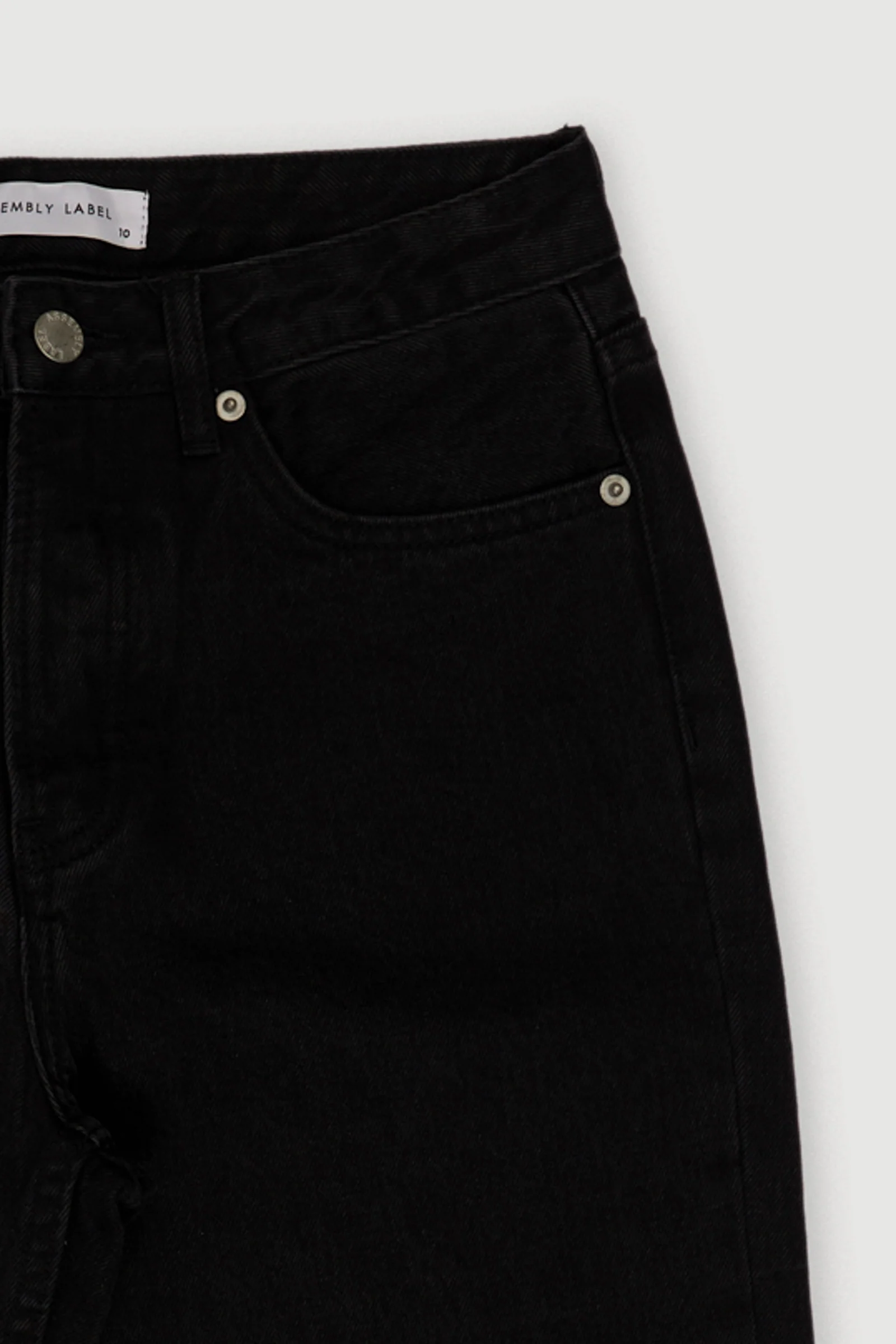 Re-Worn Womens Denim Jean - Image 2