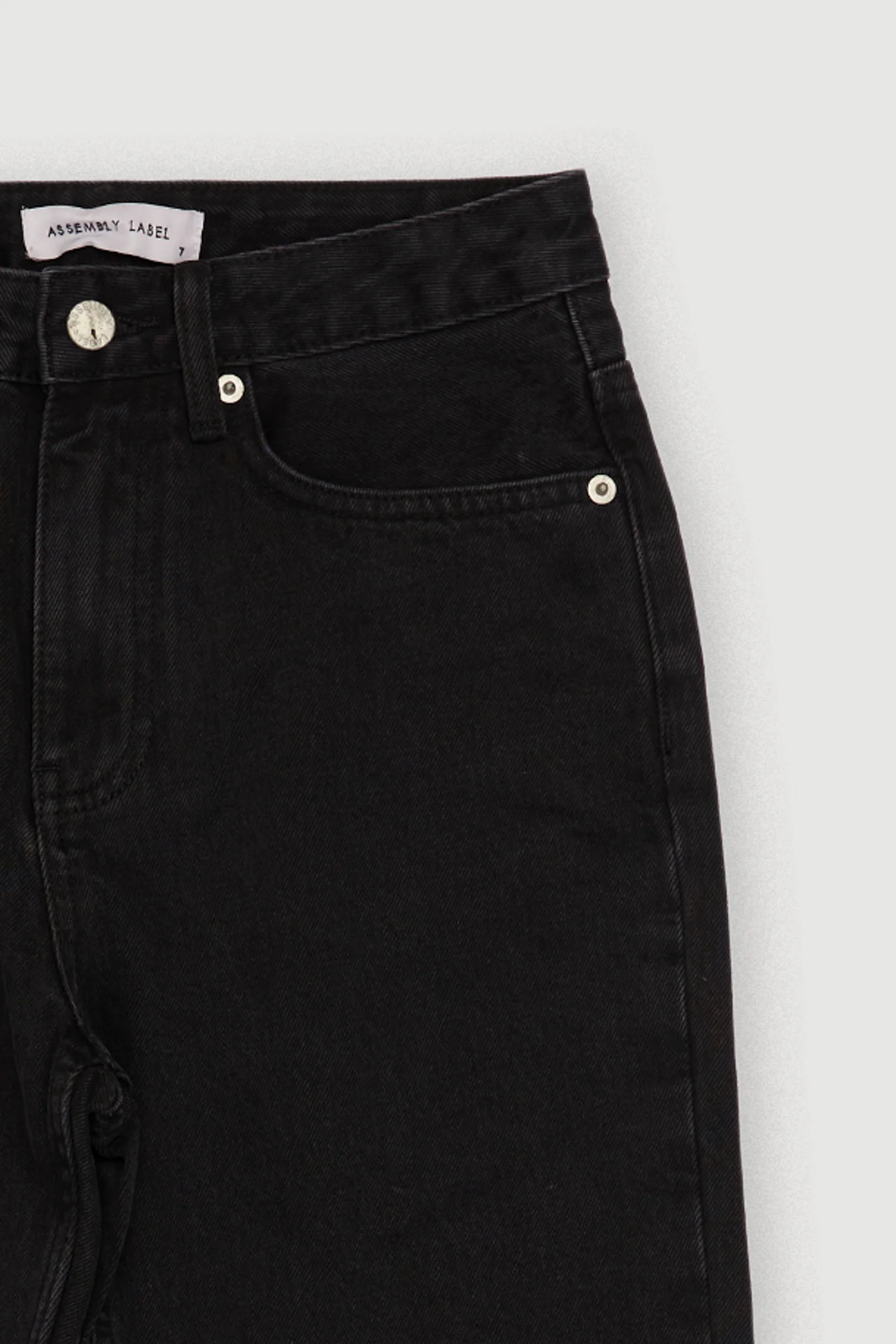 Re-Worn Womens Denim Jean - Image 2