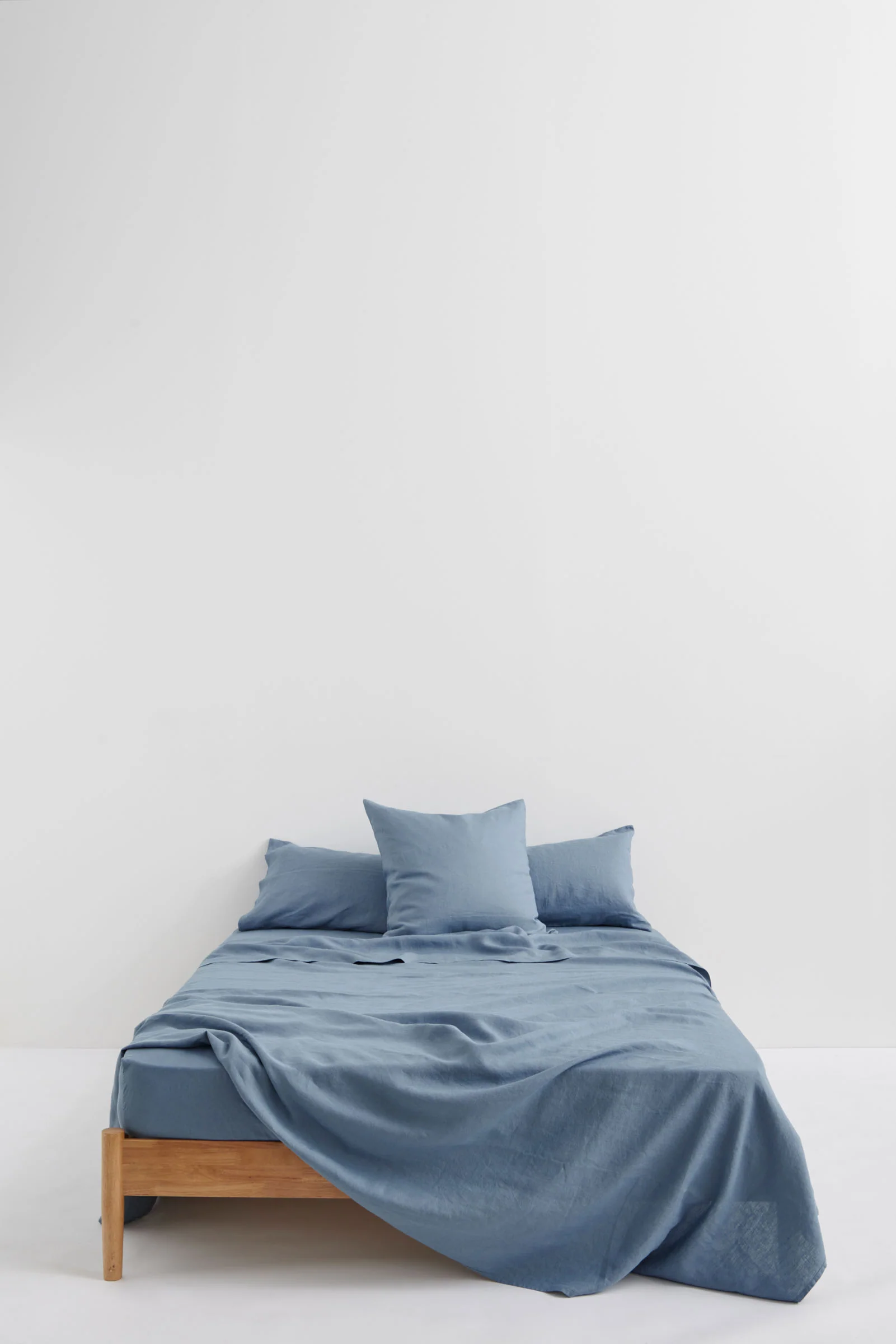 Linen Fitted Sheet - Image 4