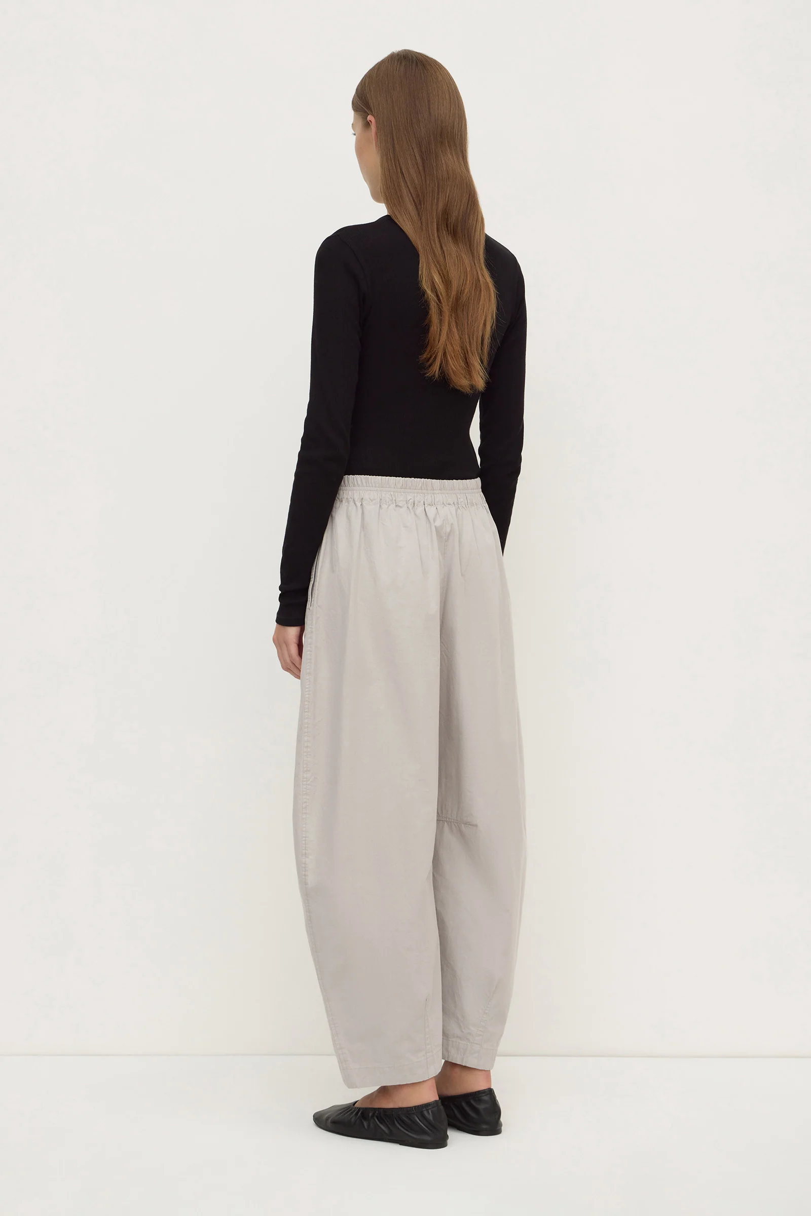 Lola Barrel Pant - Image 4