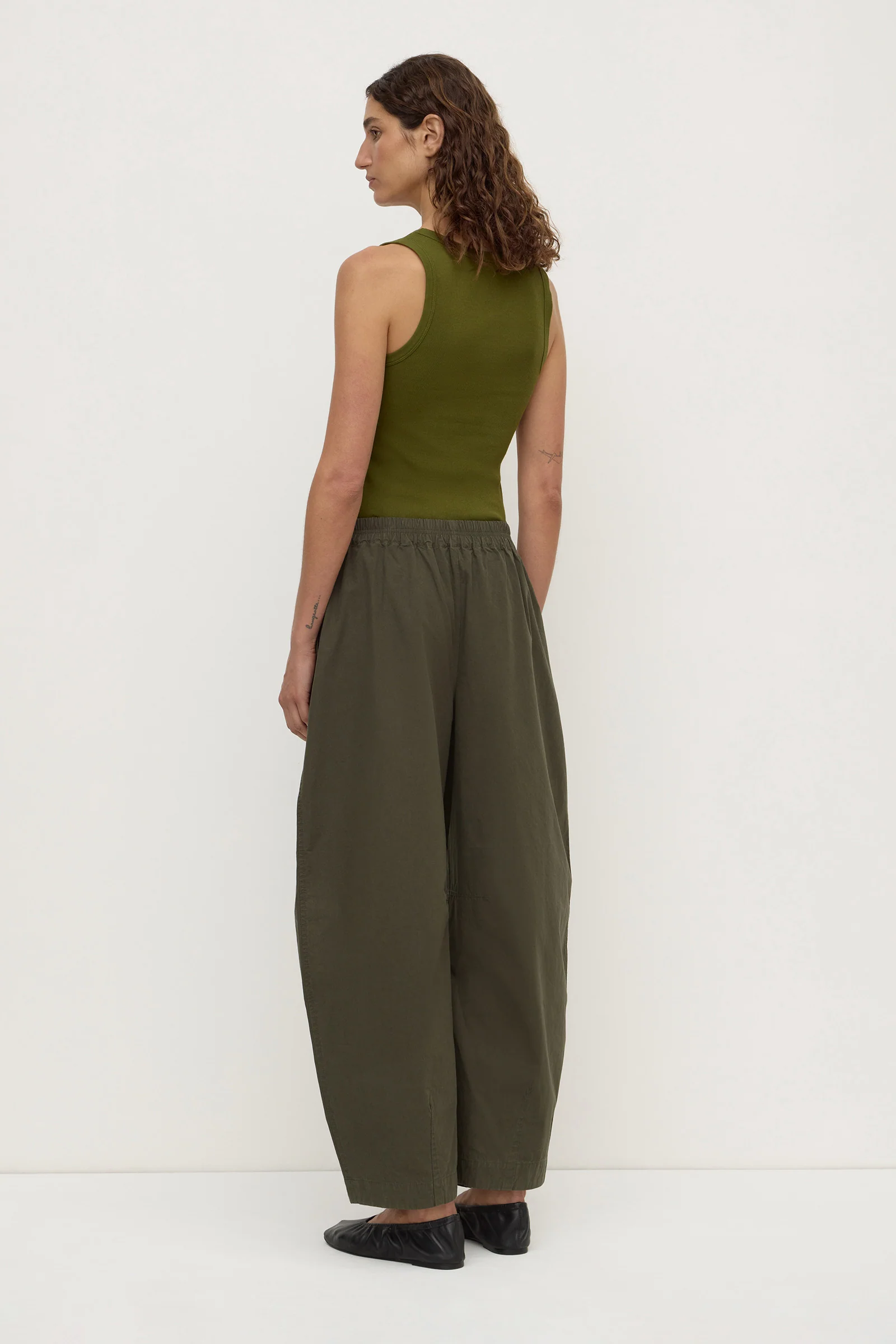 Lola Barrel Pant - Image 5