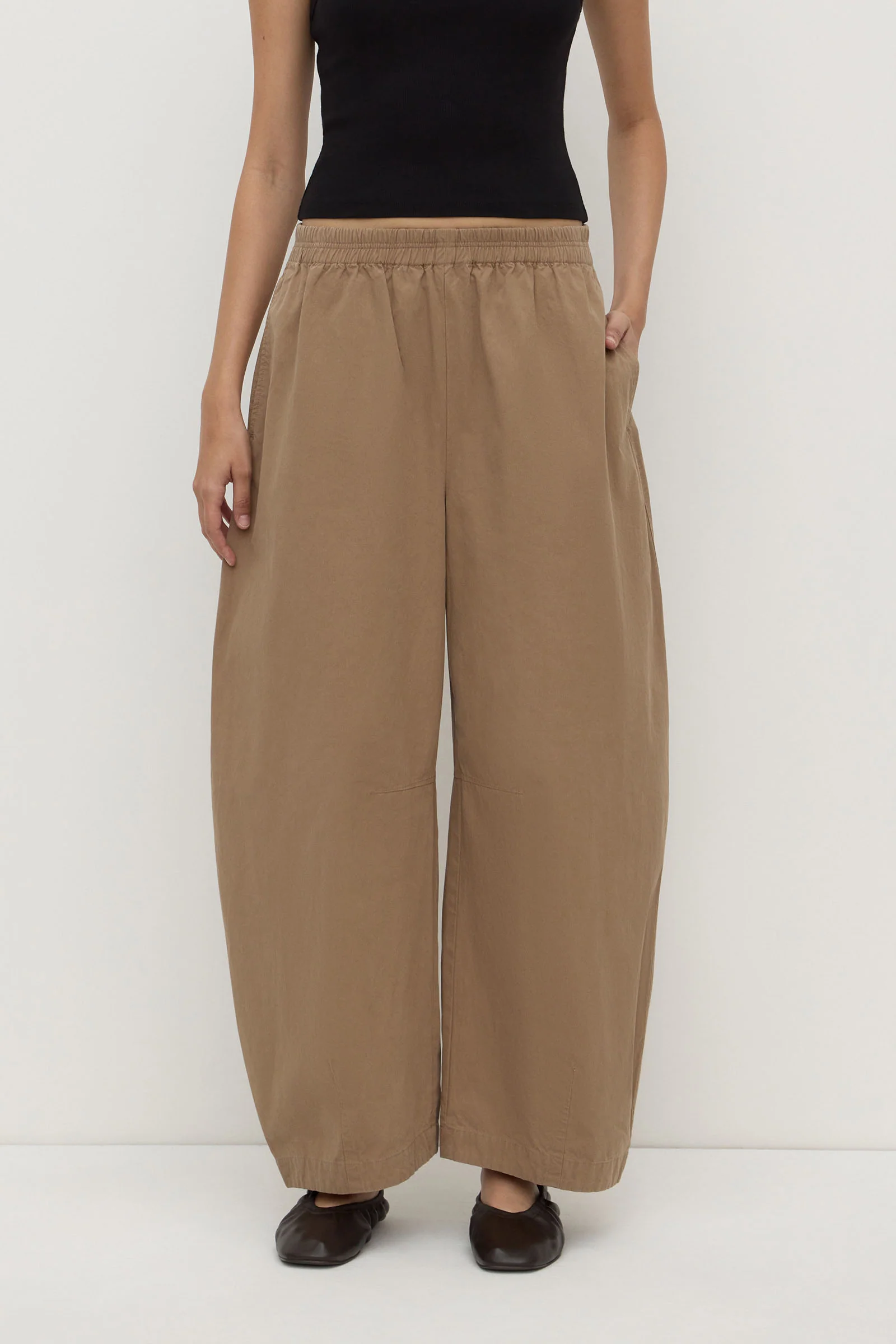 Lola Barrel Pant - Image 2