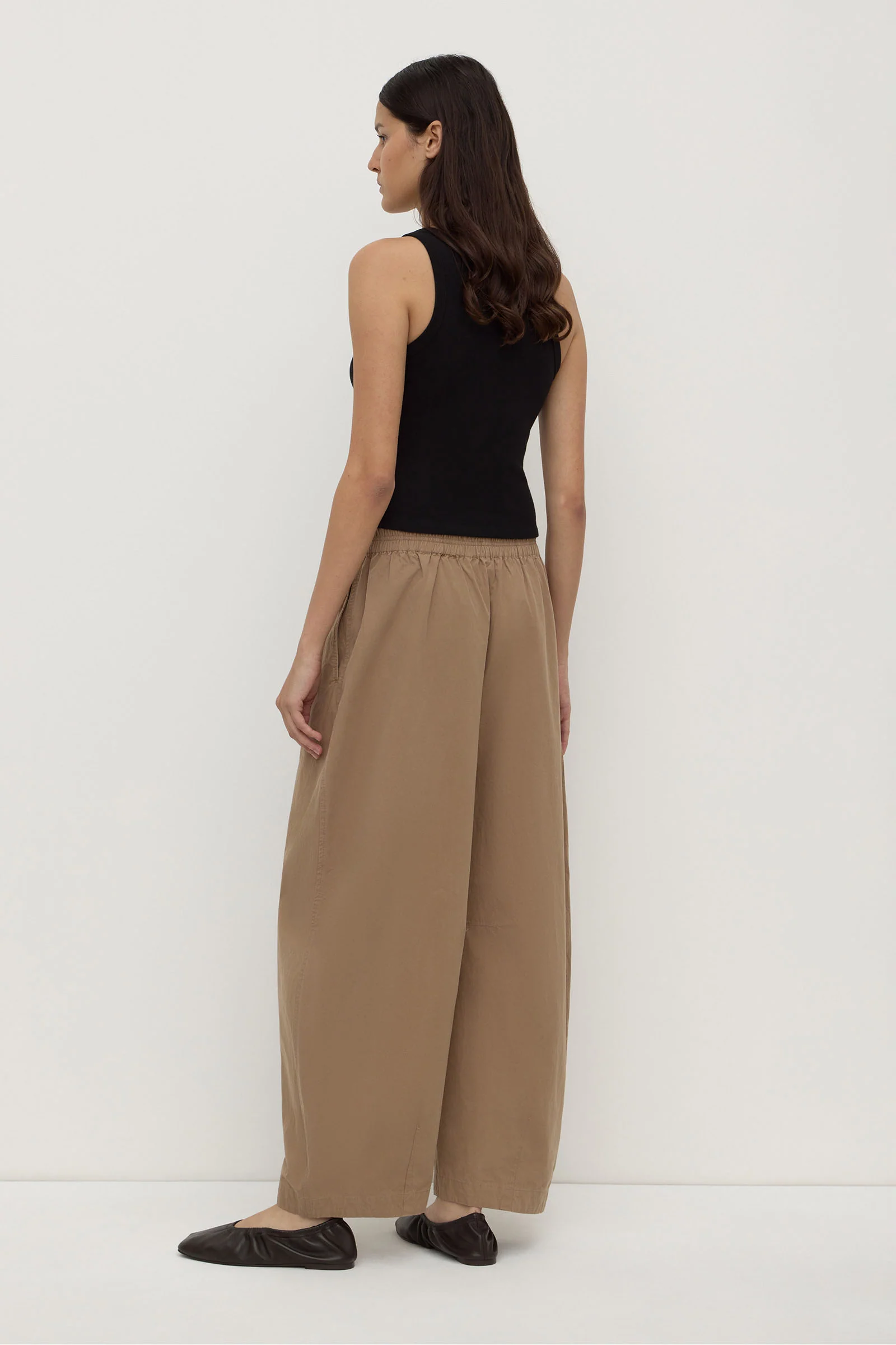 Lola Barrel Pant - Image 4