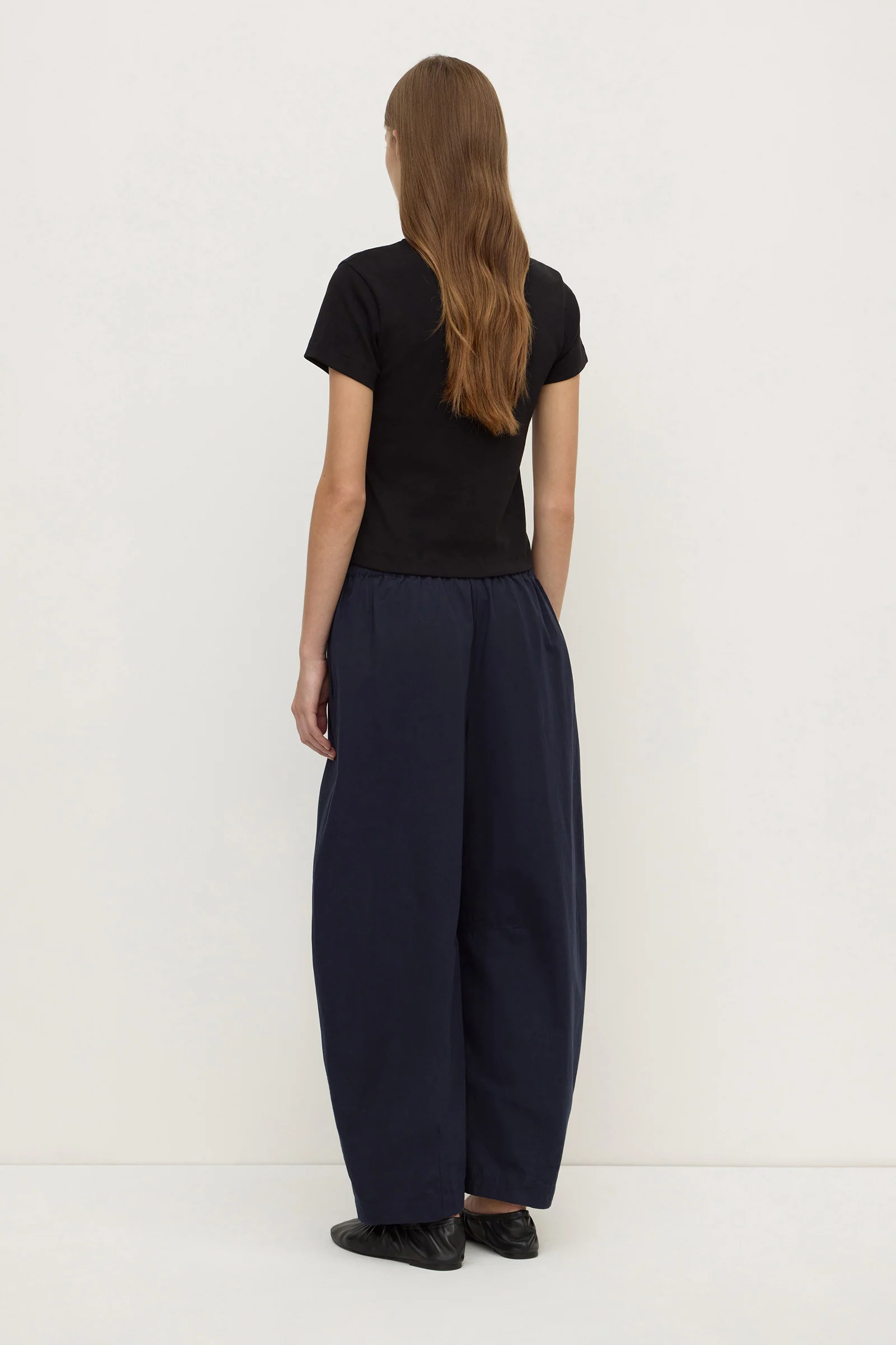 Lola Barrel Pant - Image 5