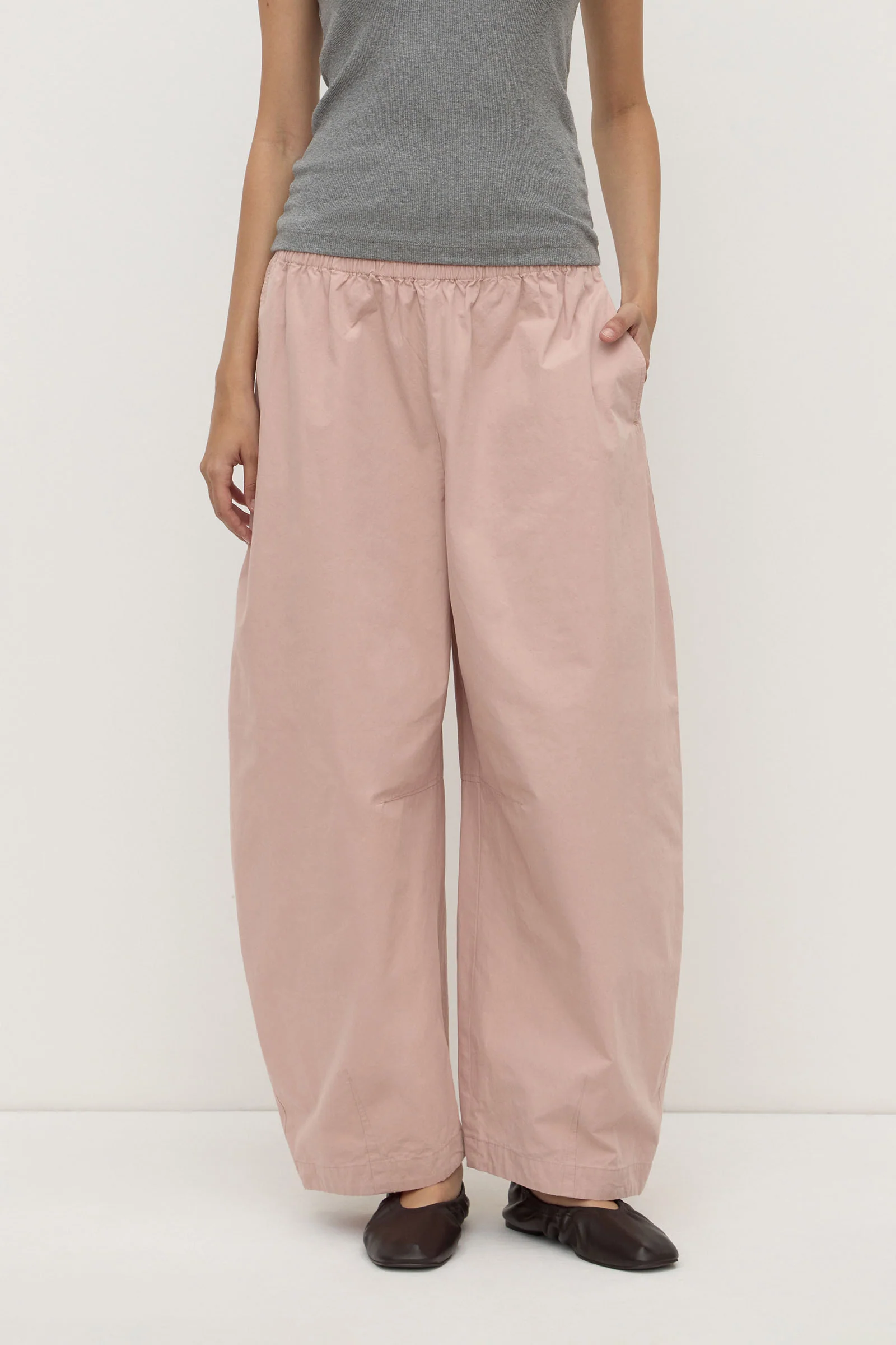Lola Barrel Pant - Image 2