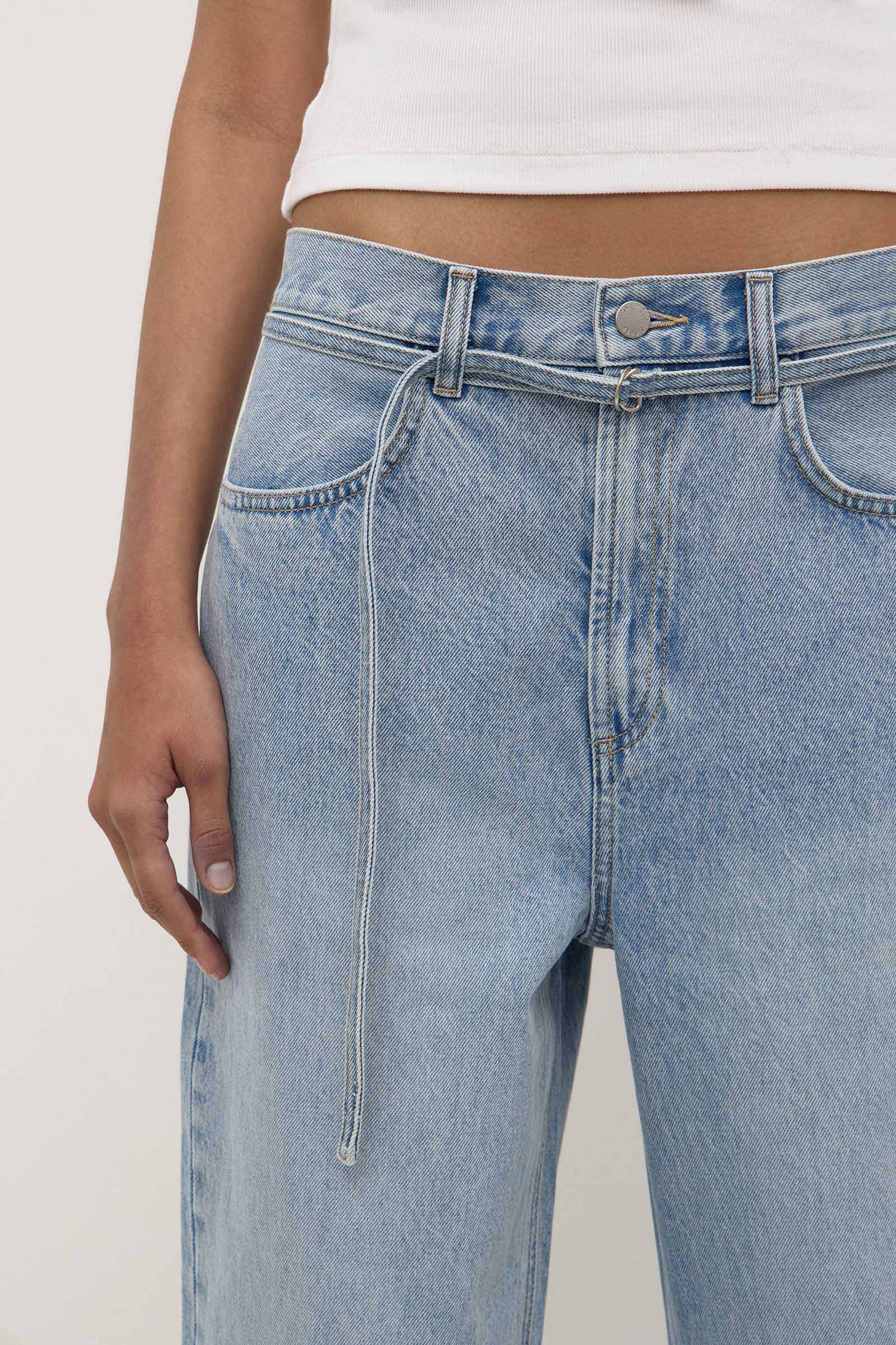 Loose Fit Jean - Image 6