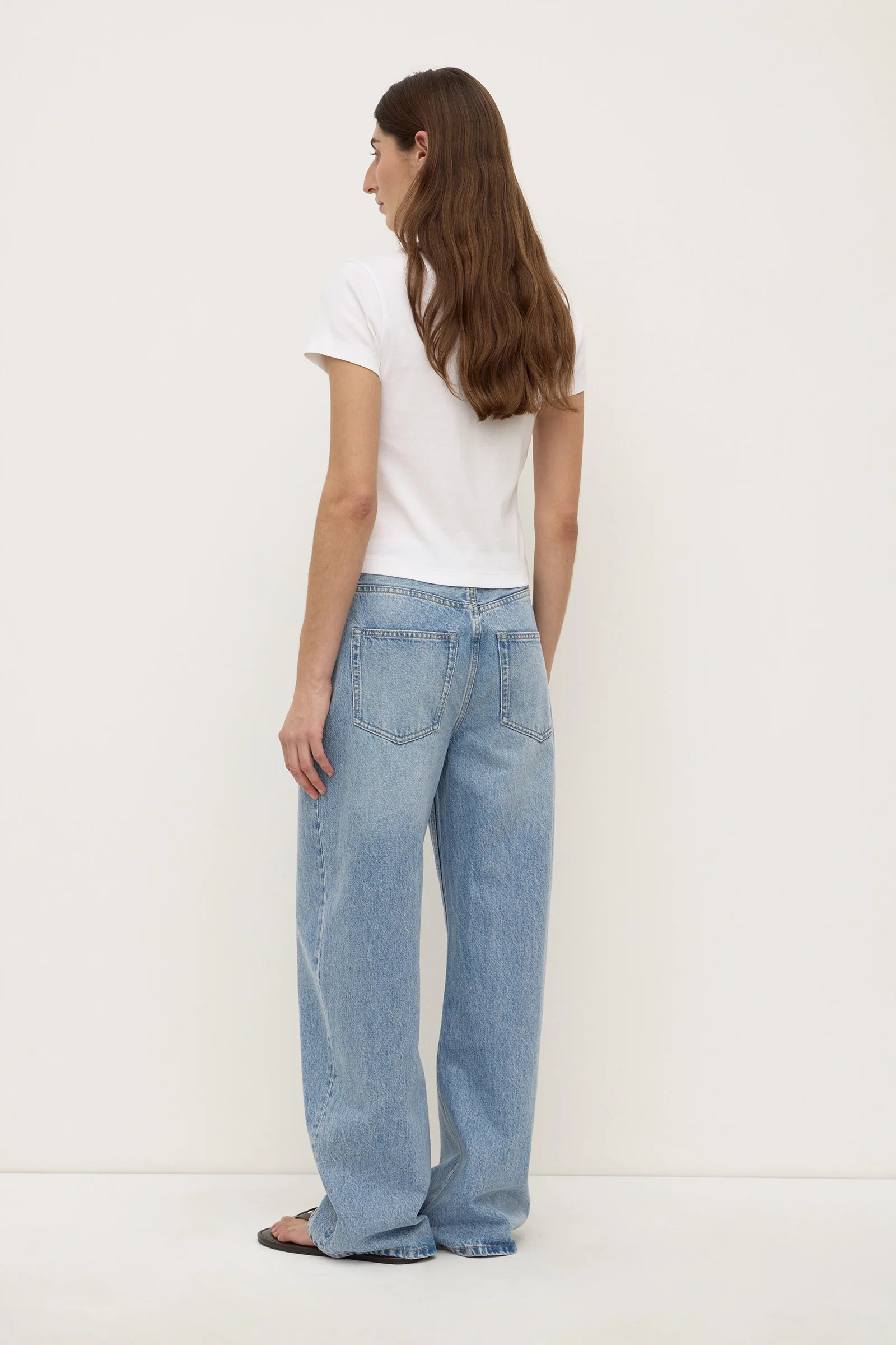 Low Curve Mid Rise Jean - Image 4