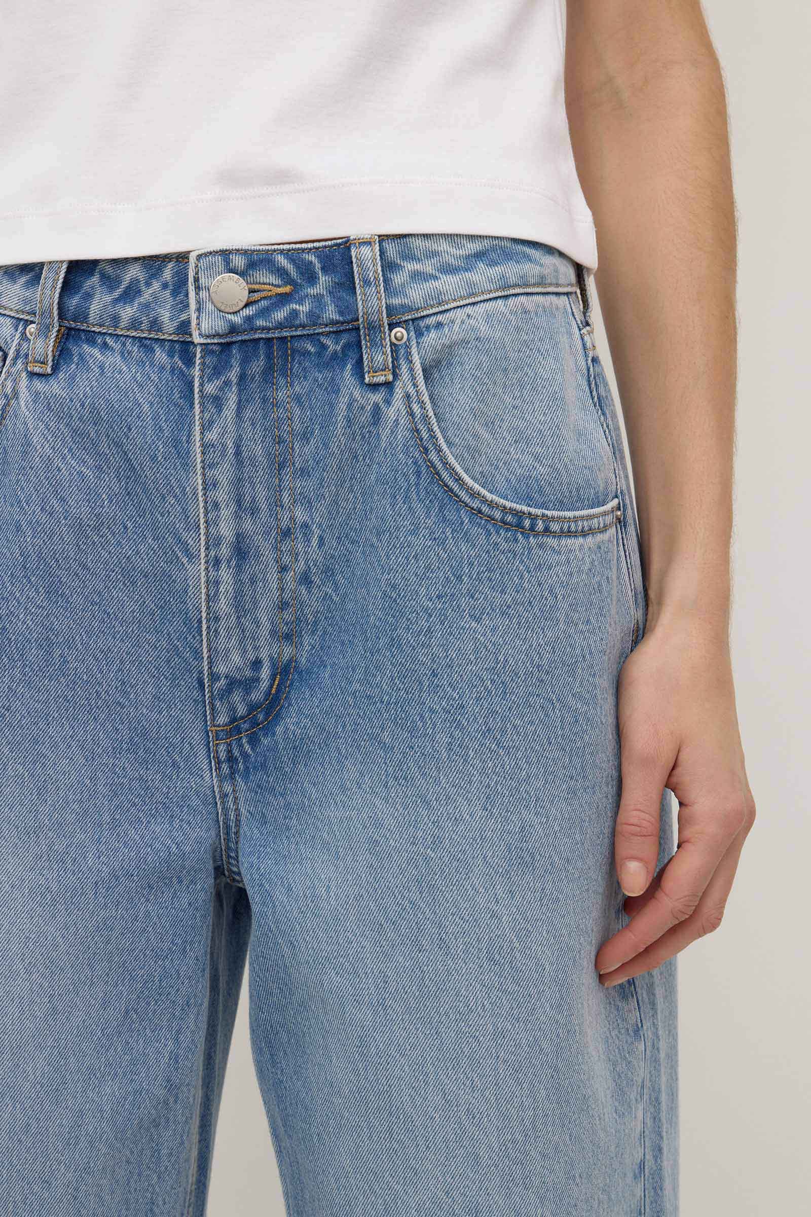 Low Curve Mid Rise Jean - Image 5