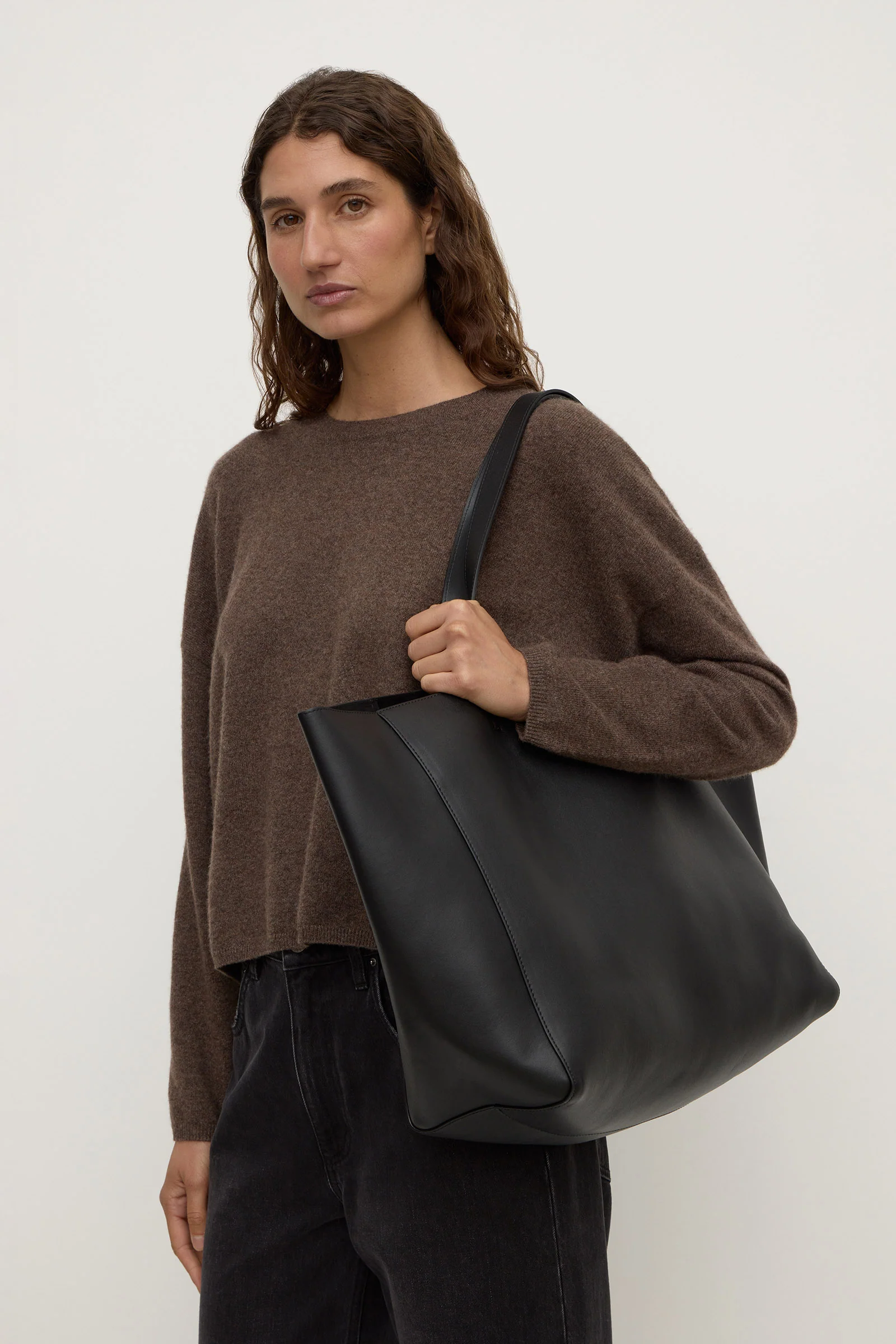 Marina Leather Tote - Image 2