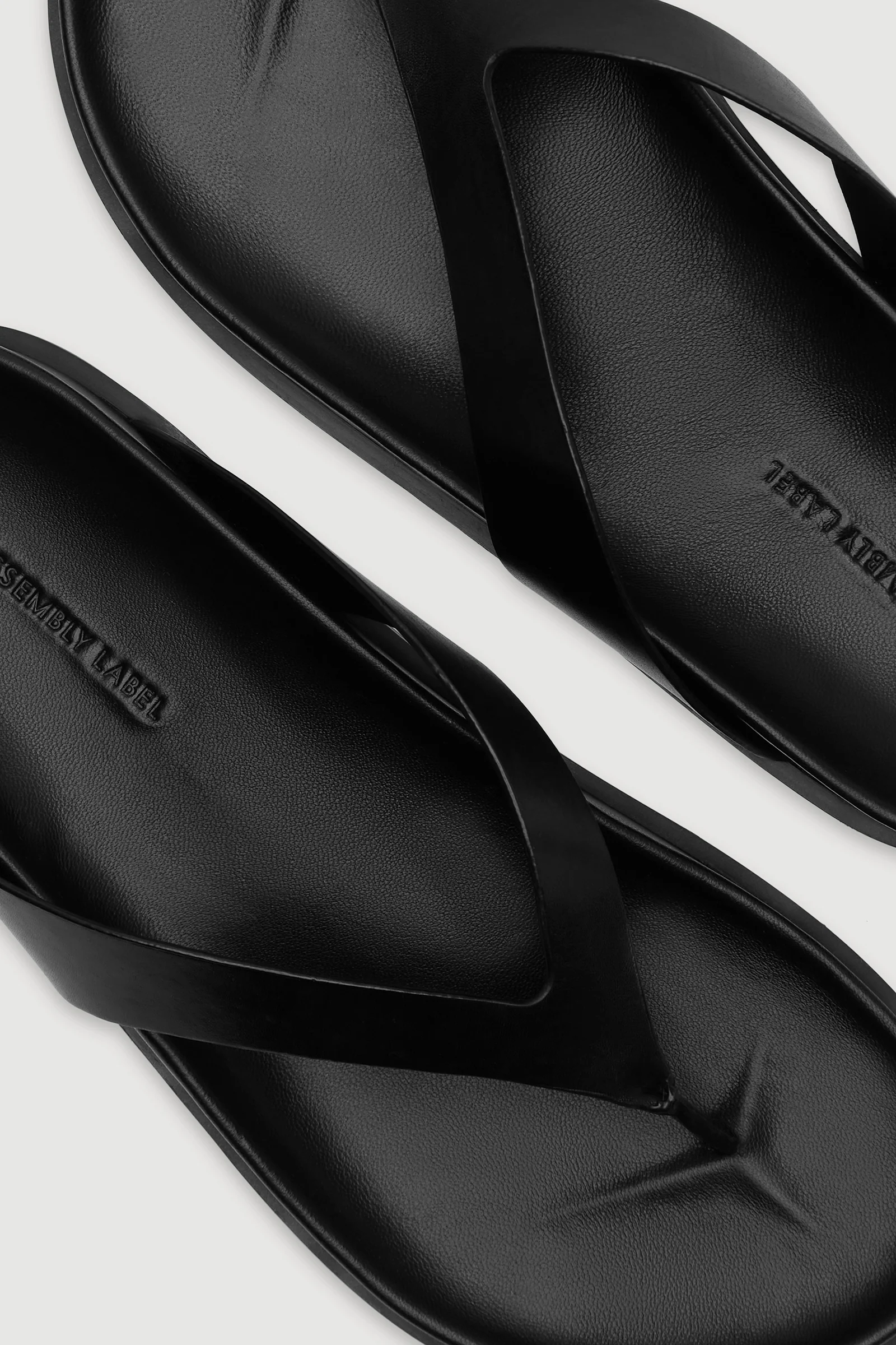 Mela Leather Thong - Image 4