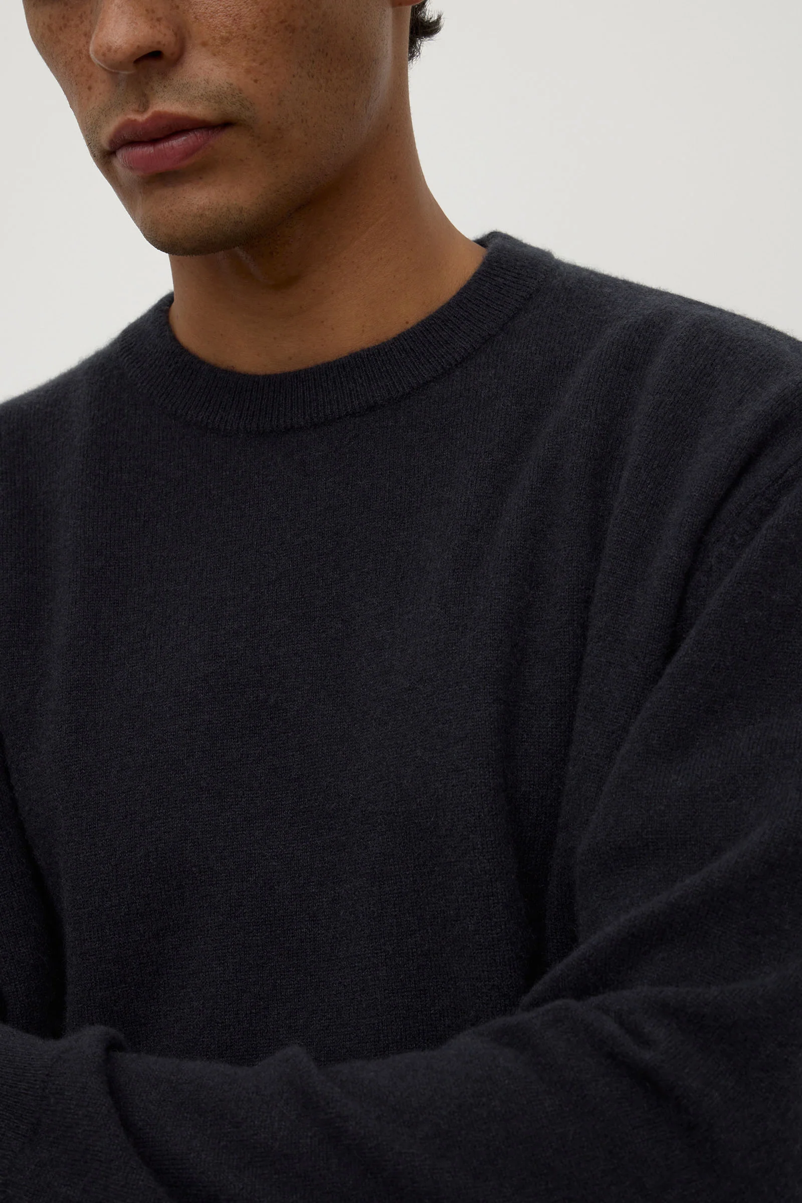 Cashmere Crew Neck Knit - Image 2