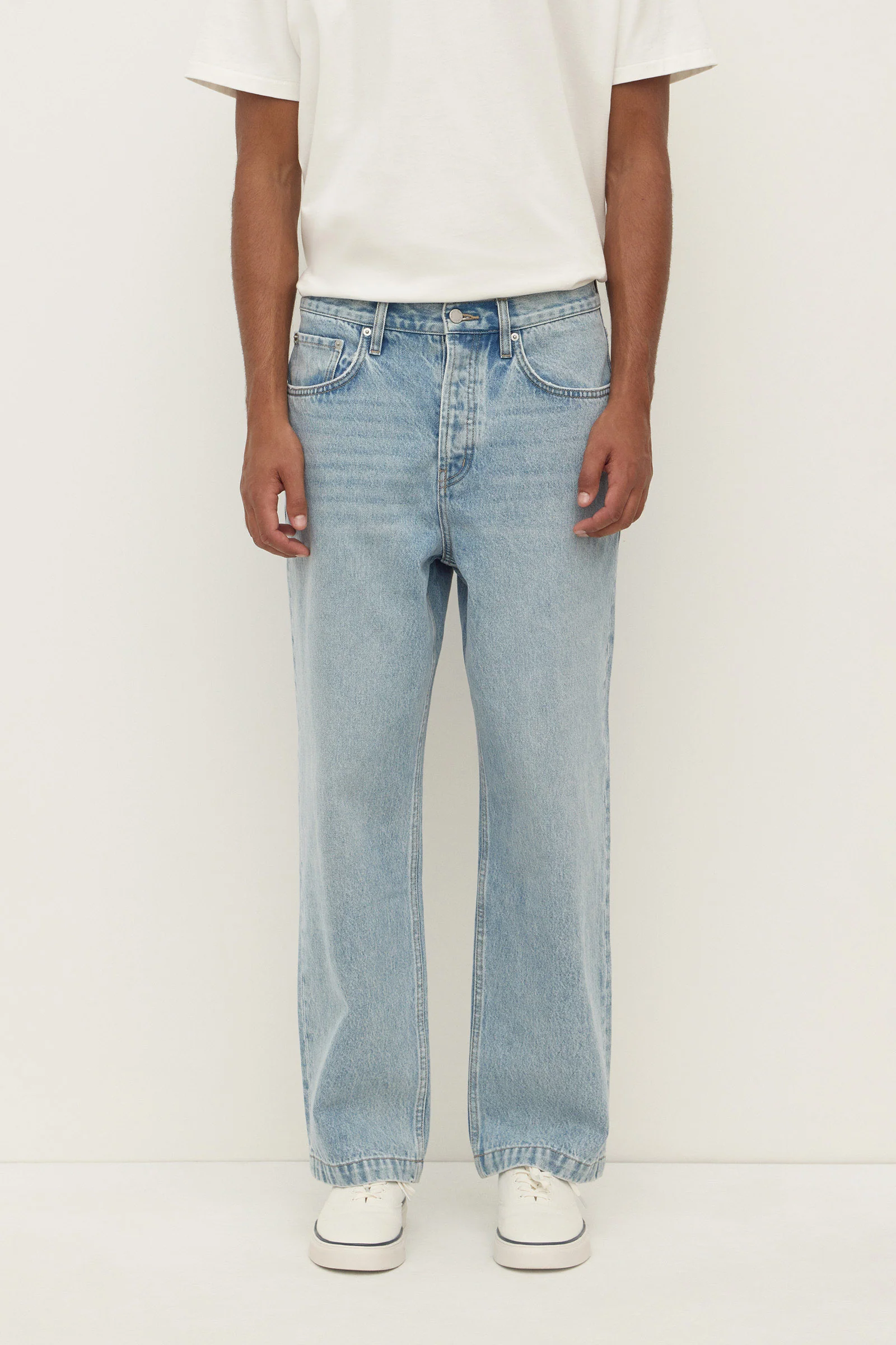 Mens Relaxed Jean - Image 2