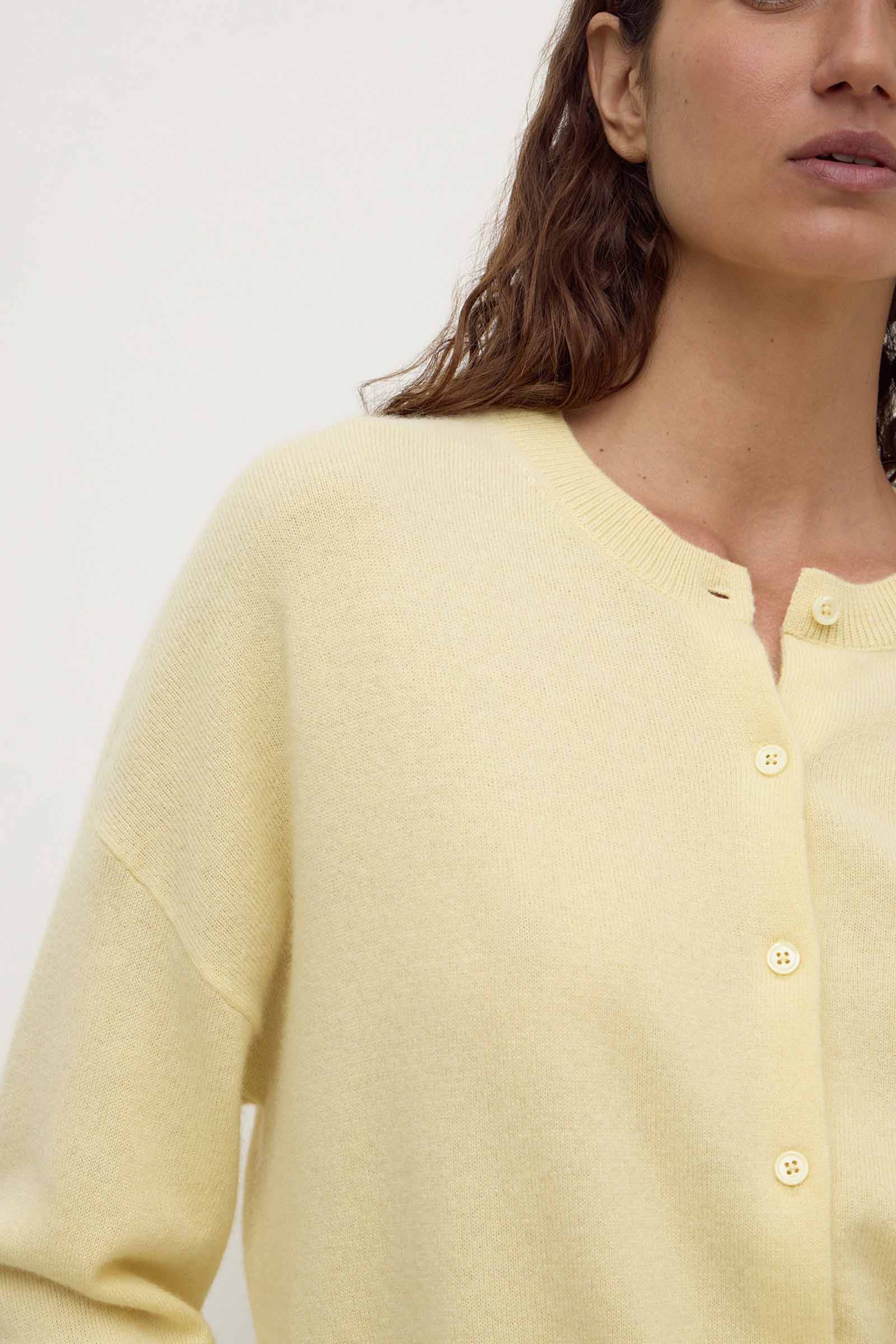 Odelle Cashmere Cardigan - Image 2