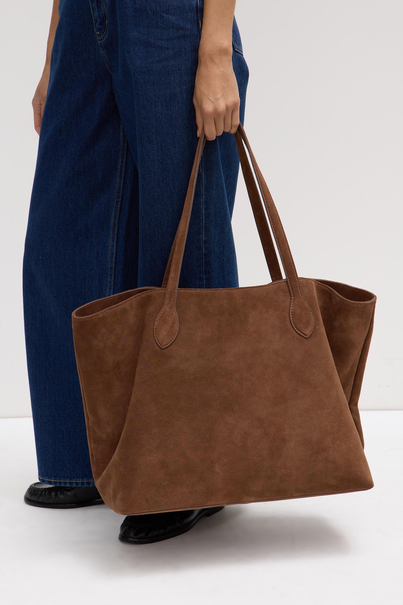 Olivia Suede Tote Bag - Image 3