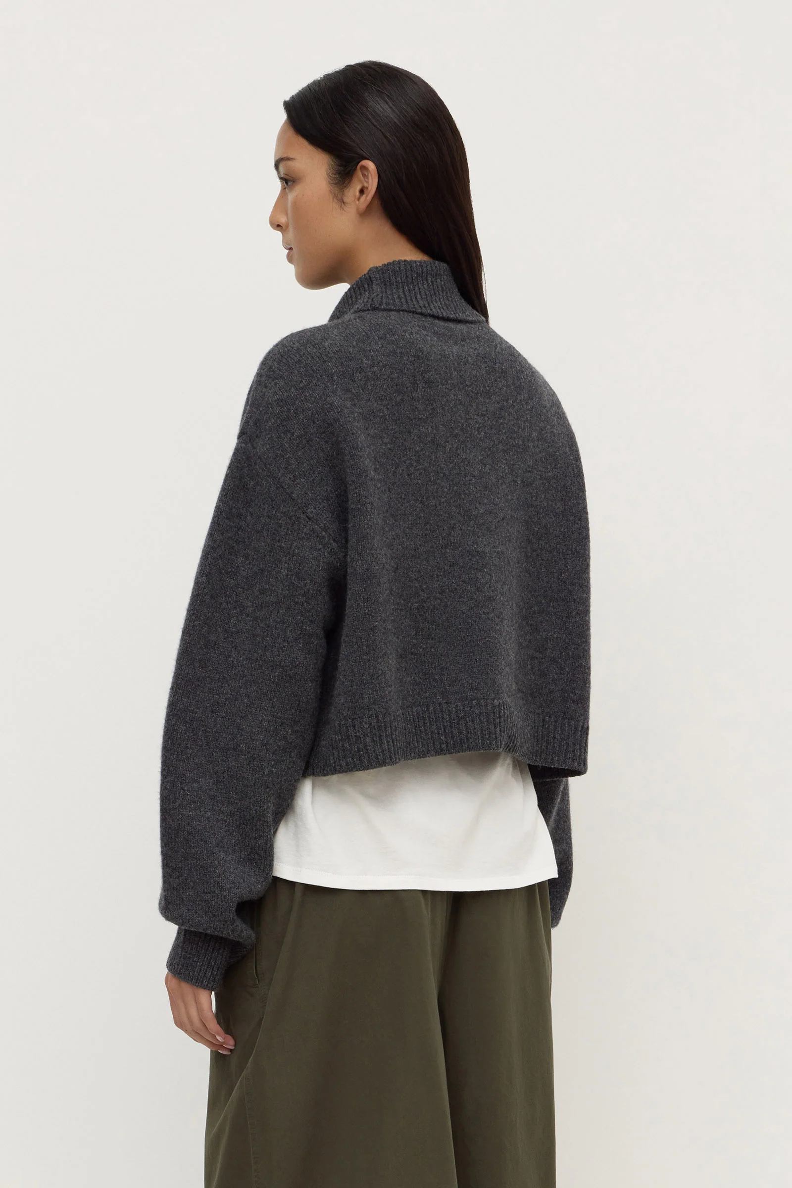 Paris Wool Cashmere Knit Turtleneck - Image 6