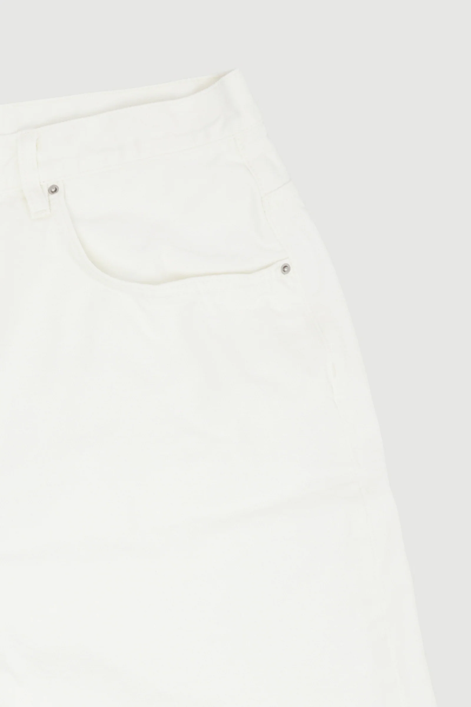 Re-Worn Womens Denim Short - Image 2