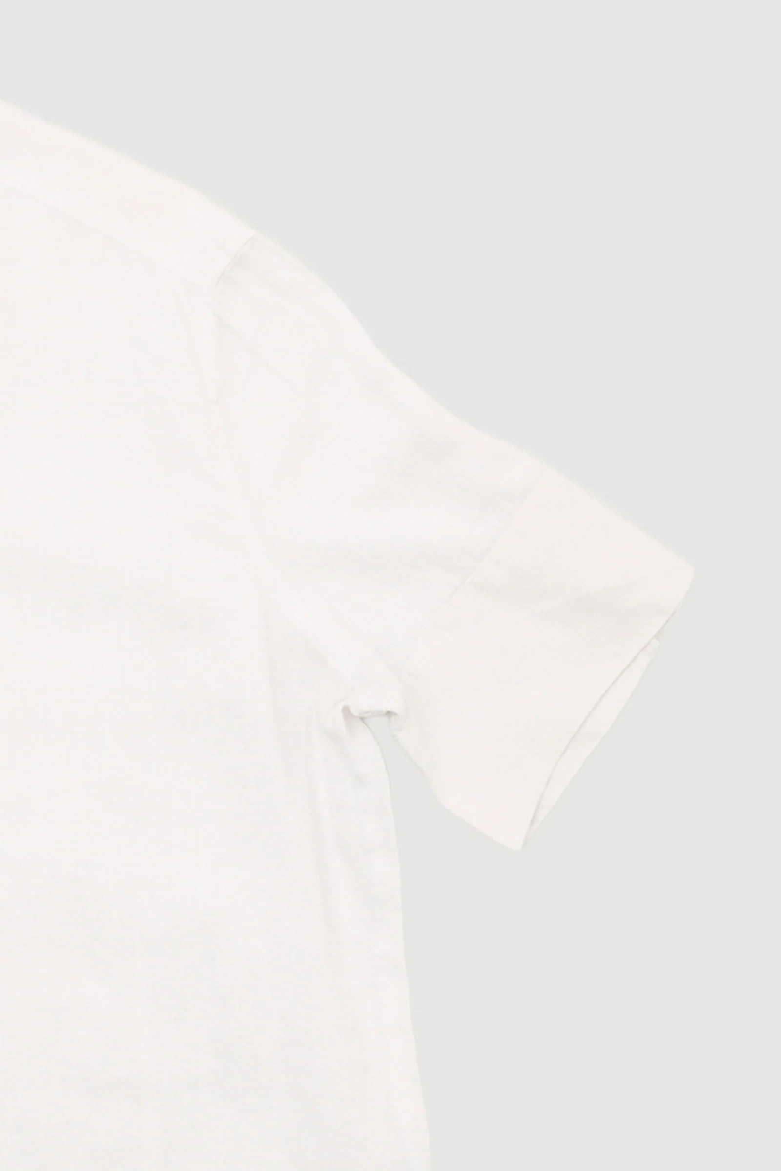 Re-Worn Womens Linen Short Sleeve Shirt - Image 2