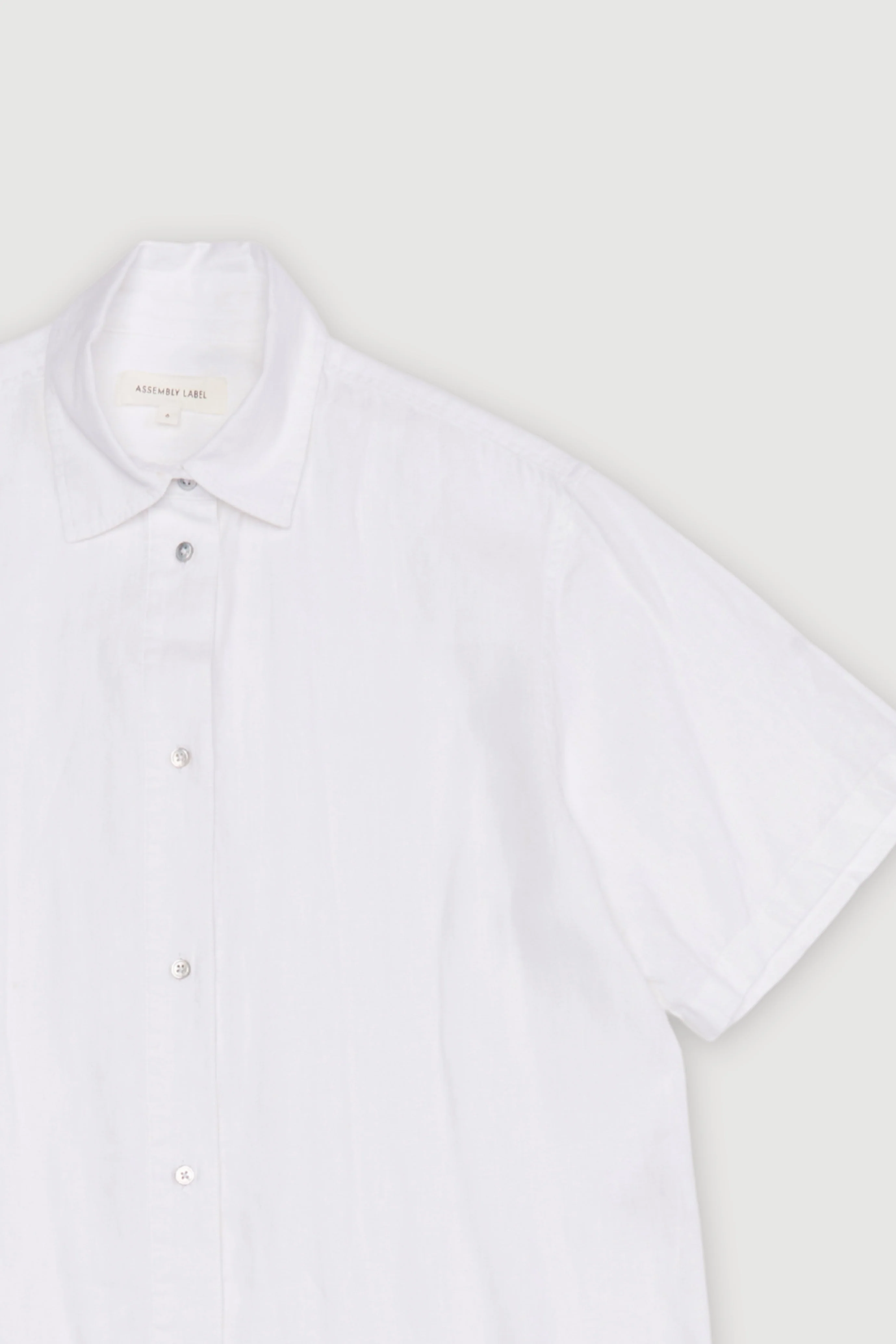 Re-Worn Womens Linen Short Sleeve Shirt - Image 2