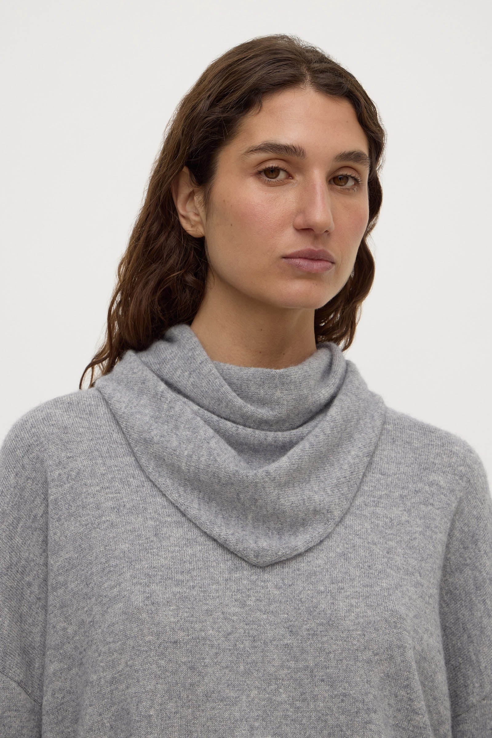 Triangular Cashmere Scarf - Image 2