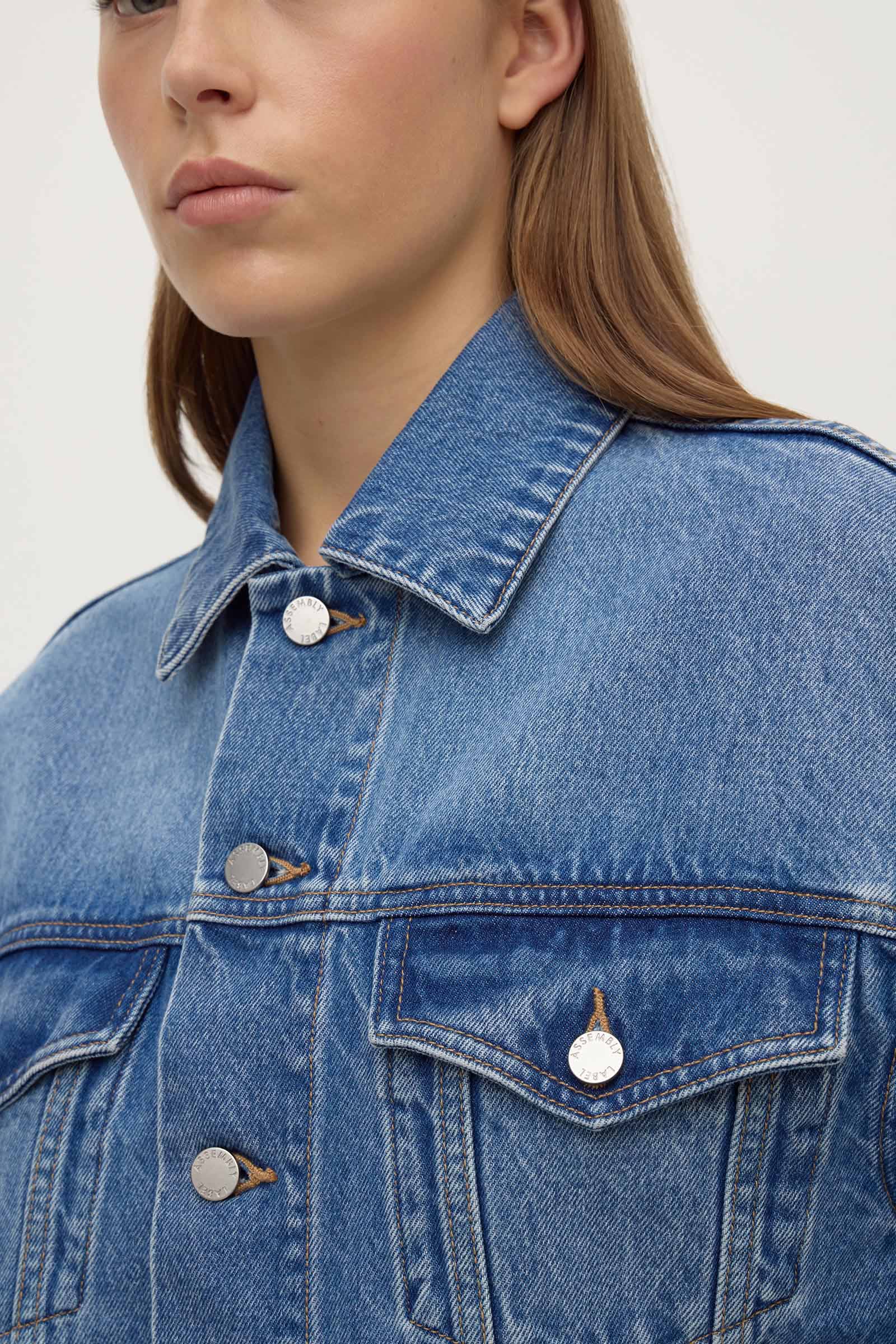 Womens Cropped Denim Jacket - Image 6